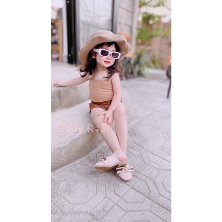 Quần đùi da ôm cho bé