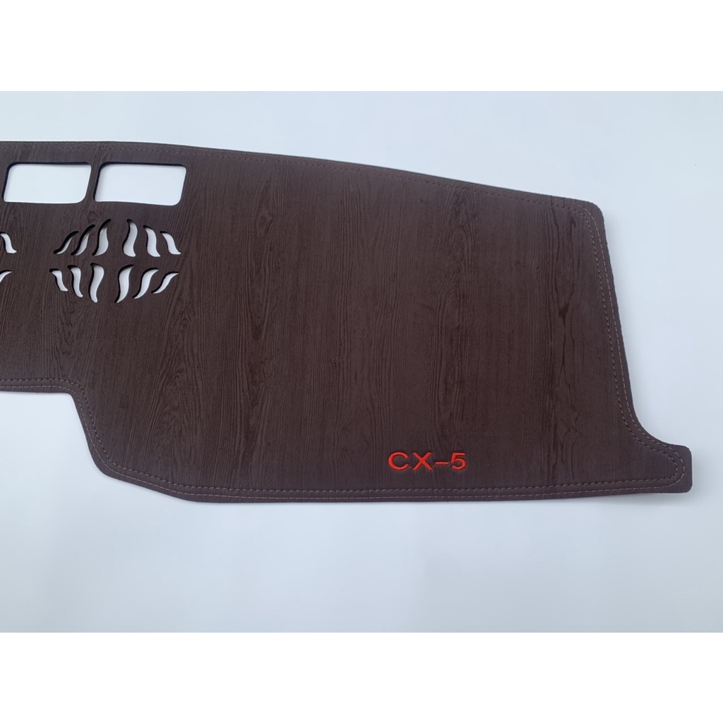 Thảm taplo da vân gỗ CX5 2018 -2022, thảm taplo da vân gỗ may thiết kế theo xe CX5 cao cấp hàng dày đẹp