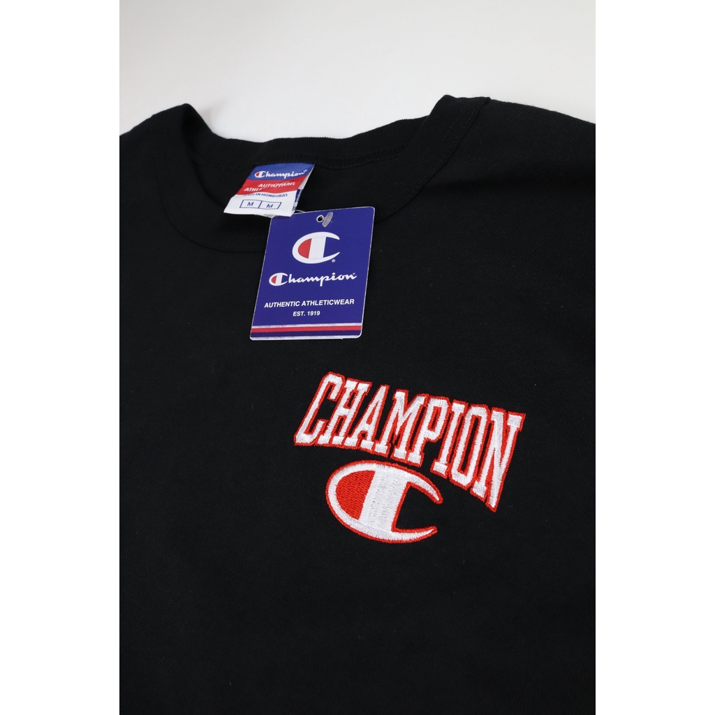 𝐀́𝐎 𝐓𝐇𝐔𝐍/𝐓𝐄𝐄 𝐂𝐇𝐀𝐌𝐏𝐈𝐎𝐍 𝐇𝐄𝐑𝐈𝐓𝐀𝐆𝐄 𝐀𝐑𝐂𝐇 𝐋𝐎𝐆𝐎