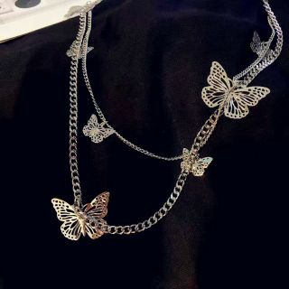 Dây xích bươm bướm phụ kiện thời trang hot trend ulzzang 2020