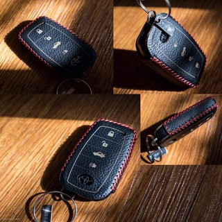 BỌC CHÌA KHÓA TOYOTA CAMRY, LAND CRUISER, FORTUNER,HILUX, DA BÒ THẬT KHÂU TAY. KHẮC TÊN VÀ SDT THEO YÊU CẦU, CÓ MÓC KHÓA