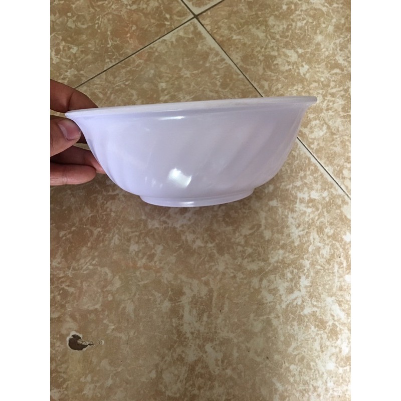 Tô nhựa phíp xoắn trắng và hoa đủ cỡ( có ảnh thật)