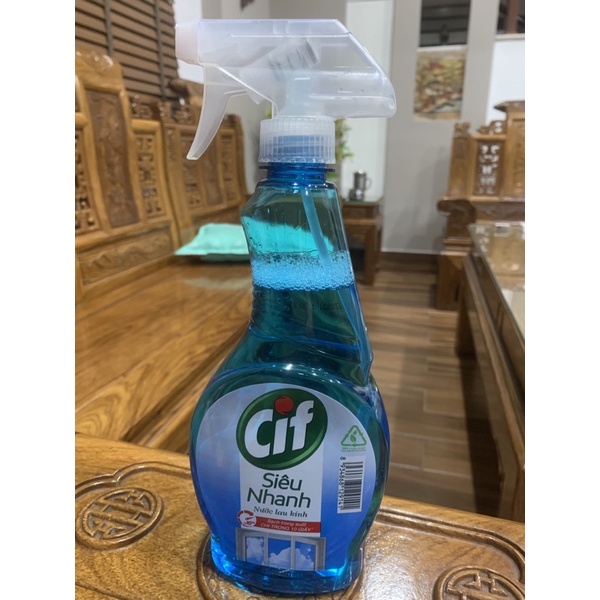 Nước lau kính CIF 520ml