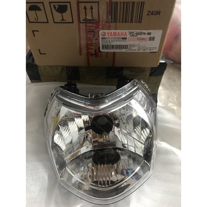 Pha đèn trước  xe Sirius Fi hãng Yamaha