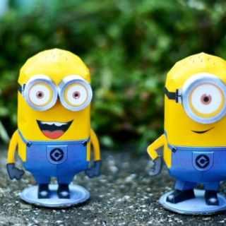 Mô hình giấy Minions Dave và Stuart [Despicable Me]