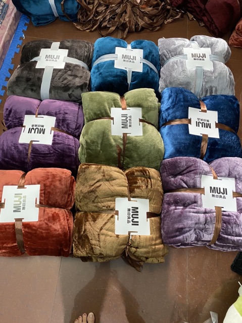 Chăn lông tuyết Muji trơn