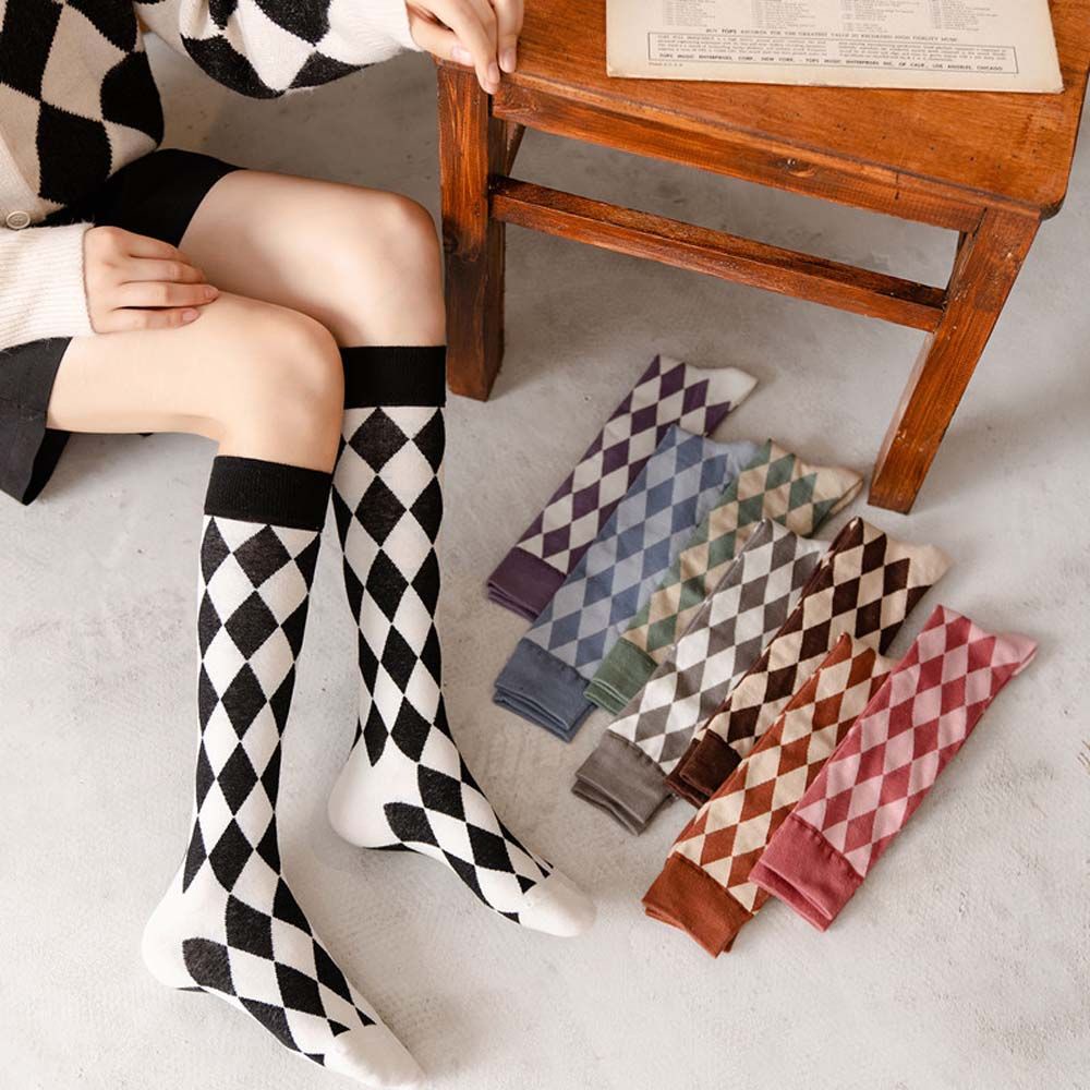 Đôi vớ dệt kim đến đầu gối họa tiết hình thoi co giãn ấm nhiều màu phong cách lolita độc đáo thời trang cho nữ