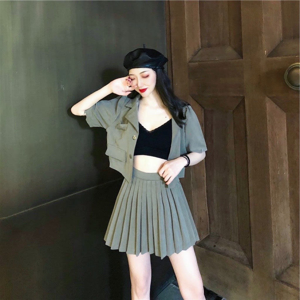 Sét chân váy xếp ly mix áo vest croptop màu rêu, Bộ đồ Chân váy tennis áo cộc tay kiểu hàn form ôm