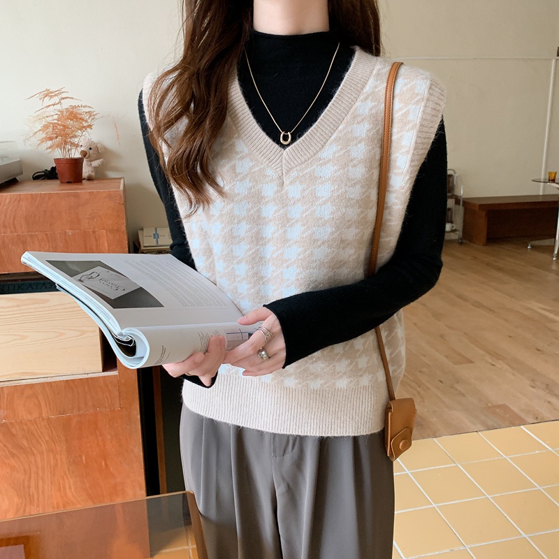 Áo Dệt Kim Sát Nách Cổ Chữ V Dáng Rộng In Họa Tiết Retro Dễ Phối Đồ Cho Nữ | BigBuy360 - bigbuy360.vn