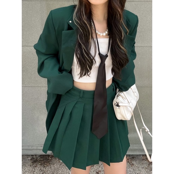 Set áo Blazer Chân váy Regods có bán lẻ ( SET BLAZER TAG )