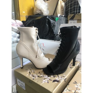 Boot hở mũi gót nhọn thắt dây