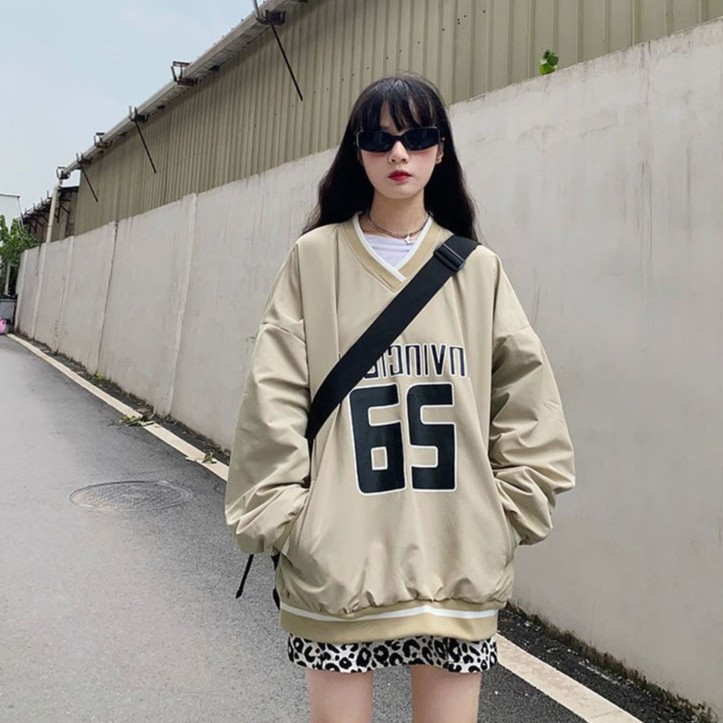 Áo Sweater Nỉ Bông Áo Nỉ Đôi Cổ V Tay Bồng In Số 65 Form Rộng Unisex Nam Nữ