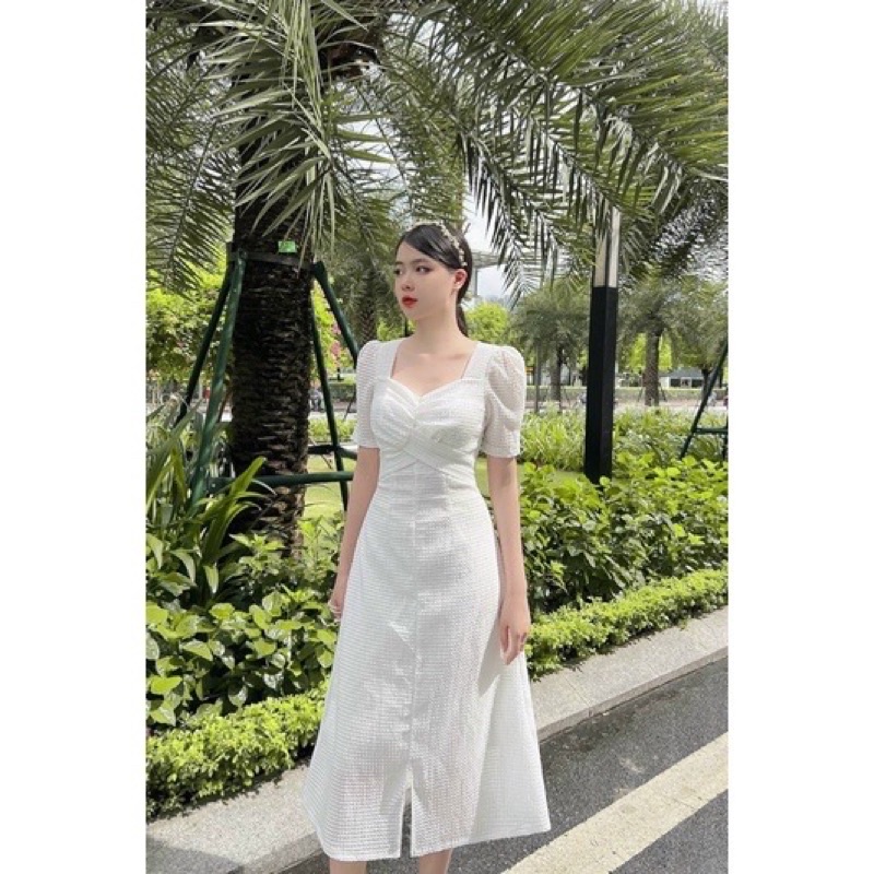 Đầm midi xoè chéo eo caro