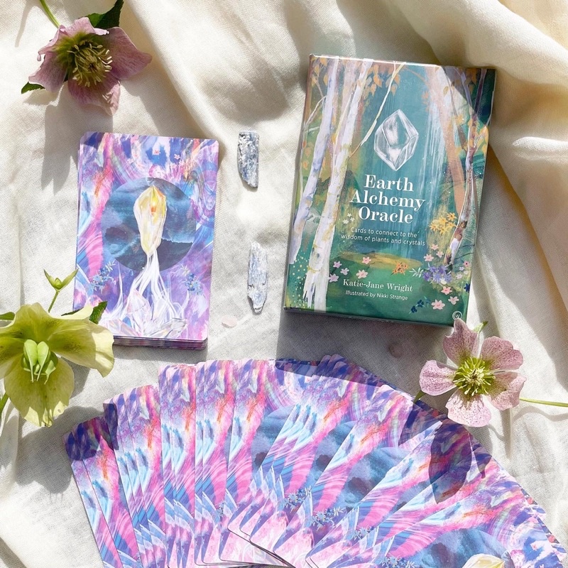 Earth Alchemy Oracle : bộ bài thông điệp kết nối với sức mạnh minh triết từ Trái Đất