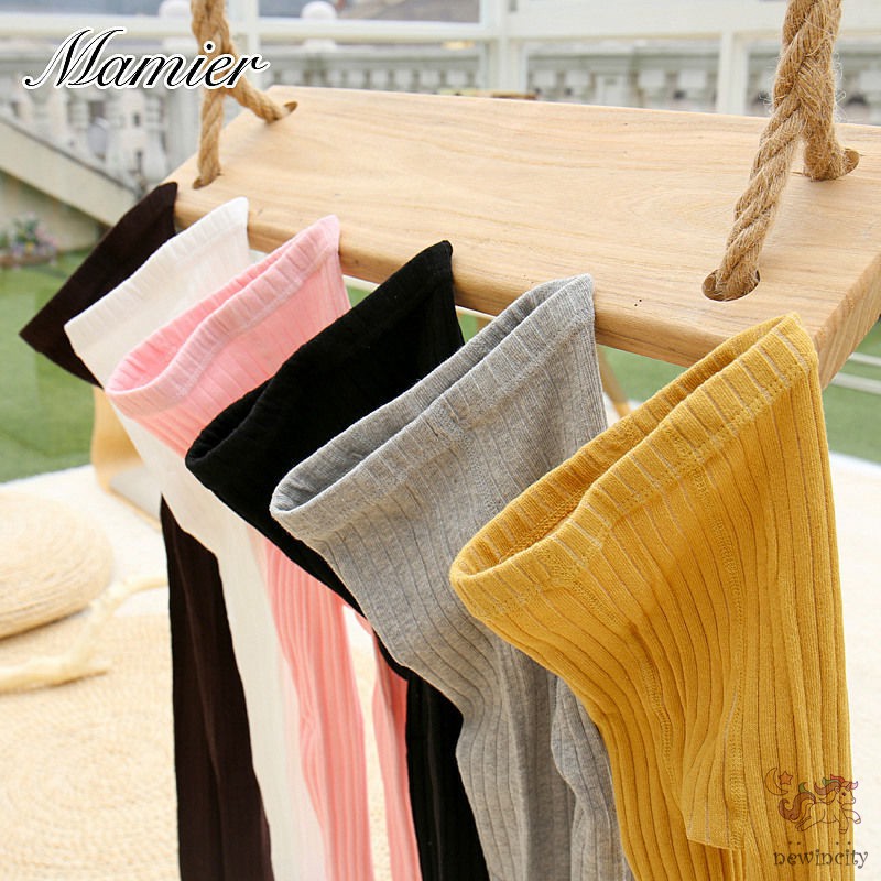 Set quần +vớ dễ thương dành cho bé gái