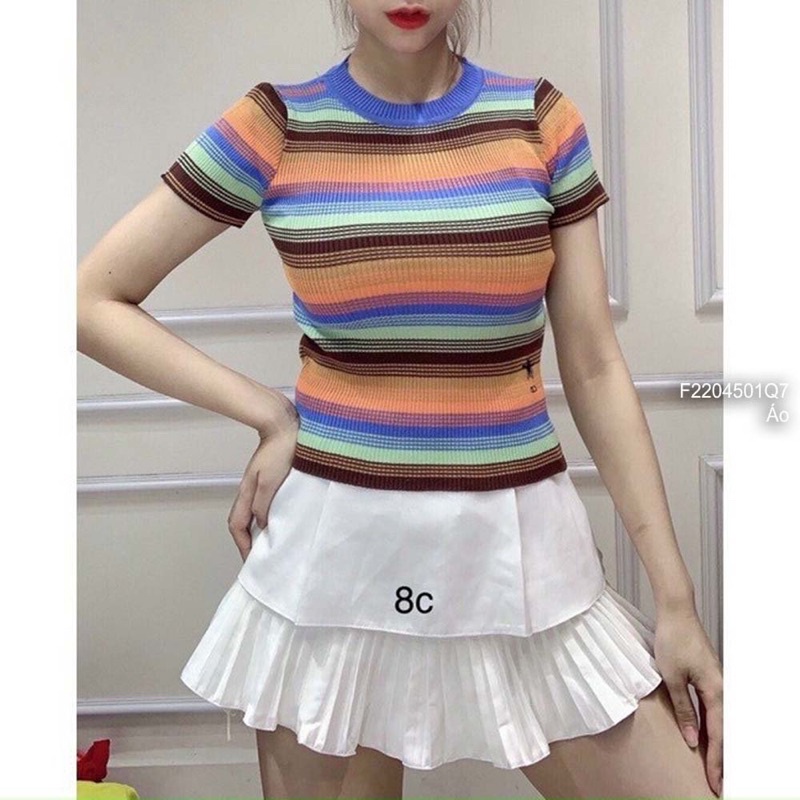 Áo len sọc cổ tròn