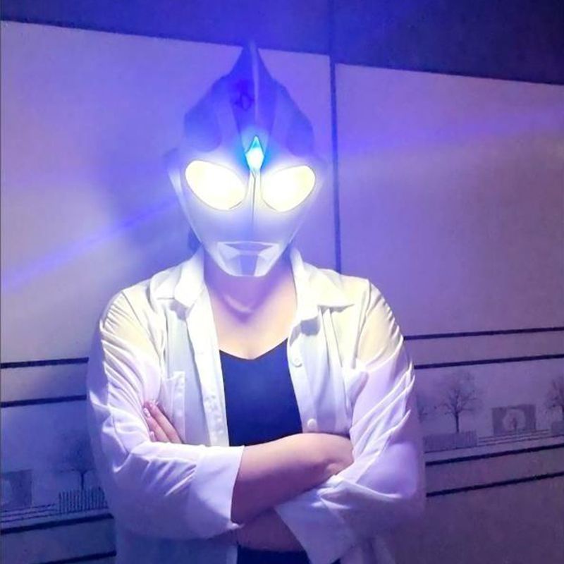 Mũ Bảo Hiểm Giả Da Hóa Trang Nhân Vật Ultraman