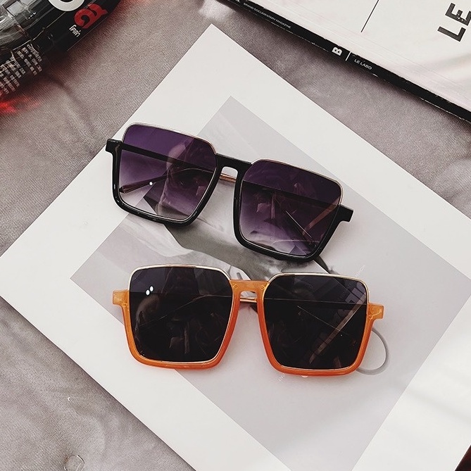 Kính Mát Gọng Lớn Phong Cách Retro