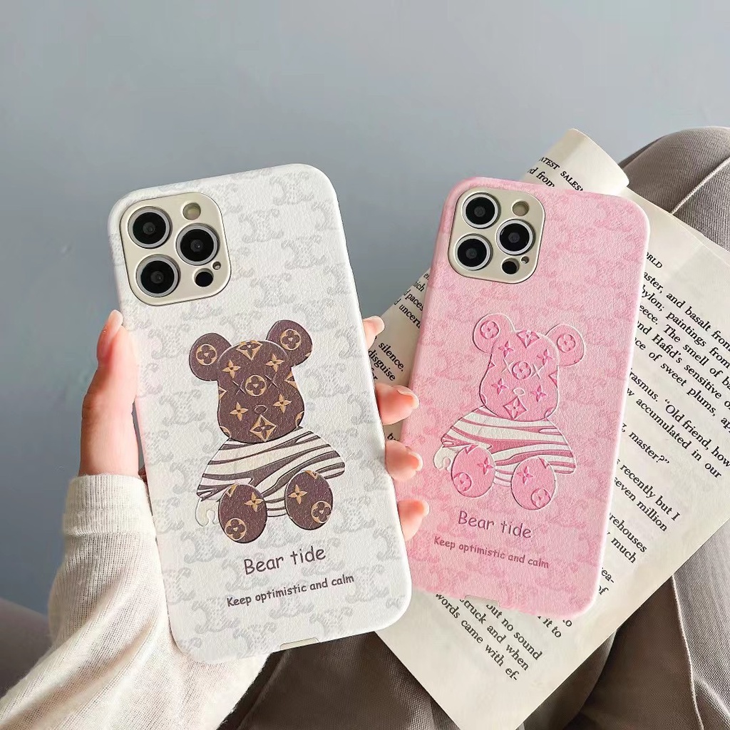Ốp Điện Thoại Da Mềm In Hình Gấu Và Hoa Cổ Điển Cho Iphone 13 13Pro 13ProMax 11 12