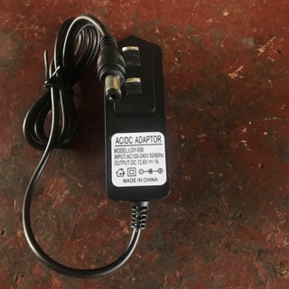 Sạc 12v6 1a có đèn báo đầy