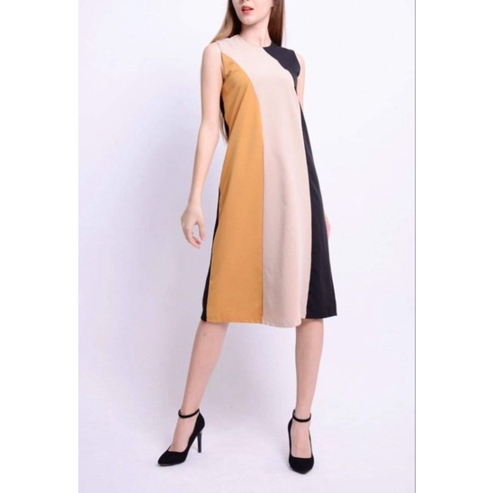 Đầm White house black market