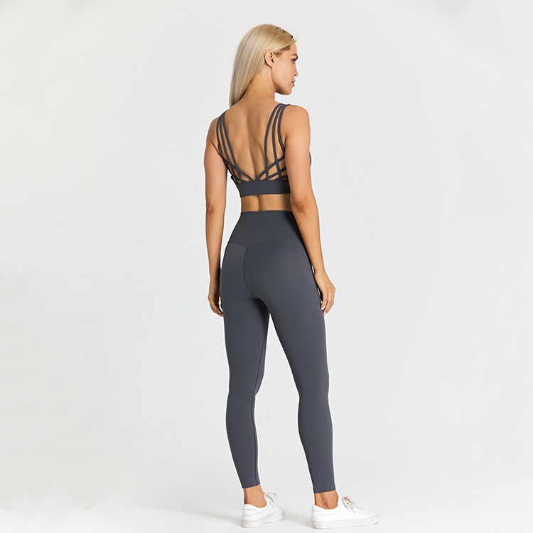 One set Áo Ngực Thể Thao Đan Dây Chéo Lưng &amp; Quần Legging Tập yoga