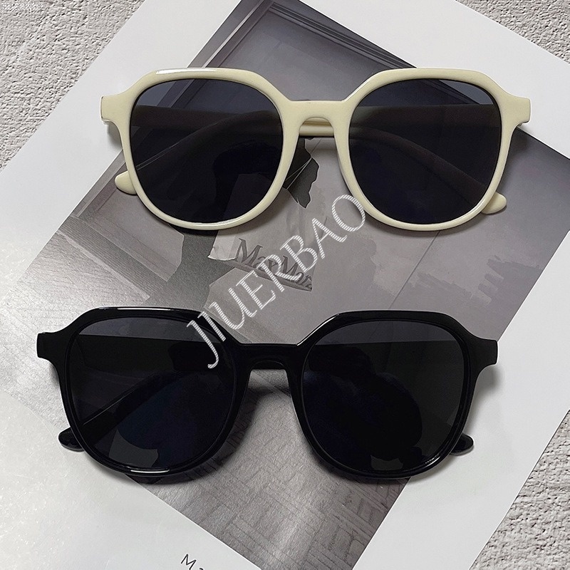 Kính Mát Gọng Nhựa Cỡ Lớn Phong Cách Vintage Thời Trang Cho Nữ