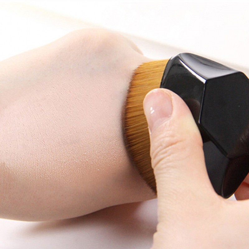 [Hàng mới về] Cọ trang điểm đa năng tiện lợi