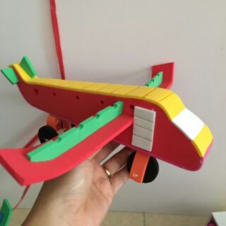 Máy bay xốp mầm non. Phương tiện giao thông mầm non