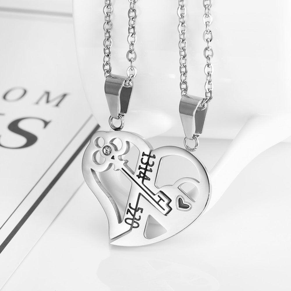 Vòng cổ Mặt In Chữ I Love You Thời Trang