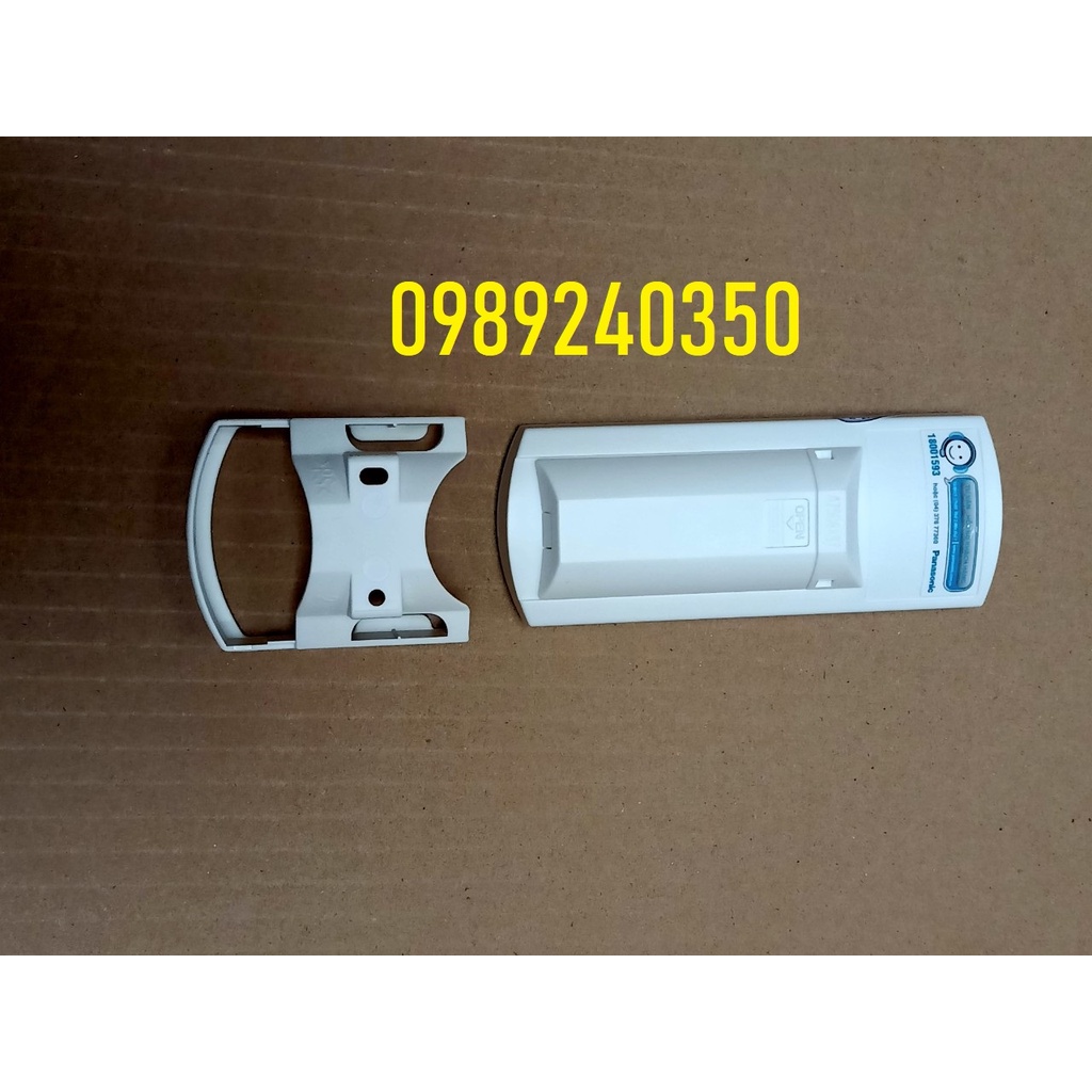 Điều khiển điều hòa Panasonic kèm giá treo tường Chính Hãng
