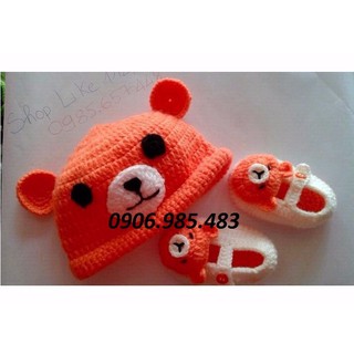 Set mũ và giầy len cho bé