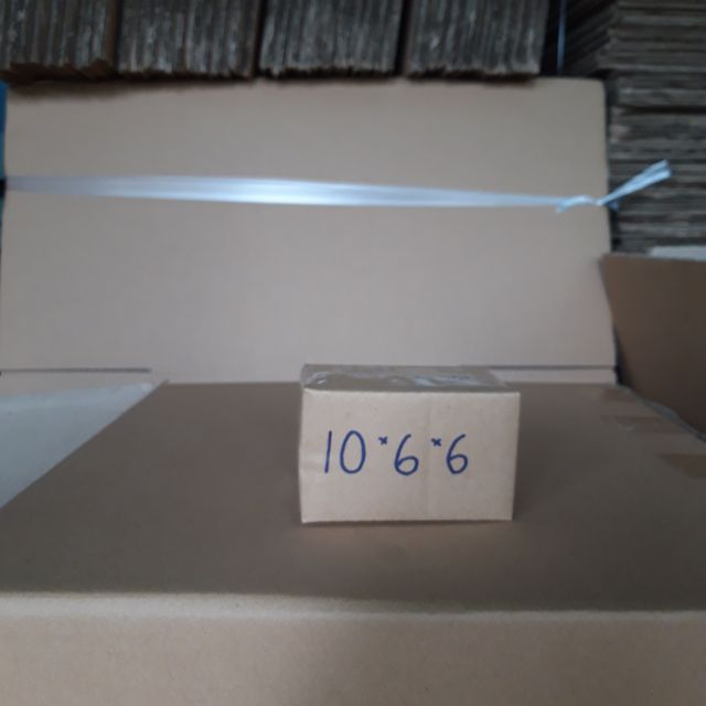 200 Hộp carton đóng hàng 10x6x6