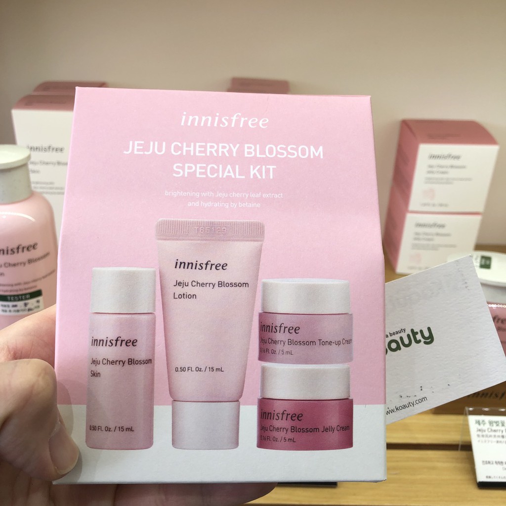 Bộ dưỡng da hoa anh đào mini Innisfree Jeju Cherry Blossom Special Kit | BigBuy360 - bigbuy360.vn