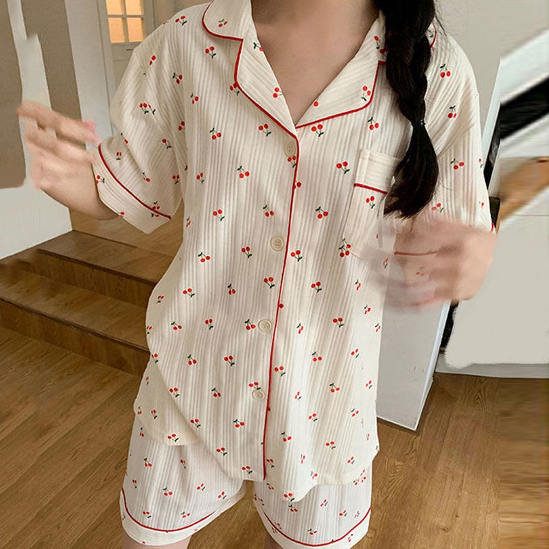 Bộ đồ ngủ thời trang Nhật in hình trái cherry mặc ở nhà