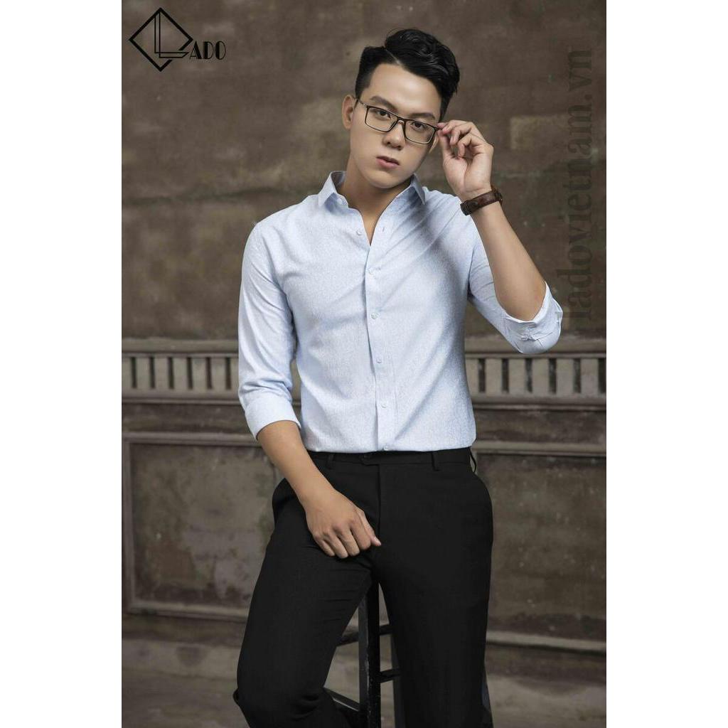 Áo sơ mi cotton hoạ tiết nhỏ màu xanh nhạt dài tay LADO 944
