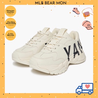Giày MLB Big Ball Chunky P Mega New York Yankees 3Ashc2B2N-50Whs màu trắng in chữ Yankees ở gót giày