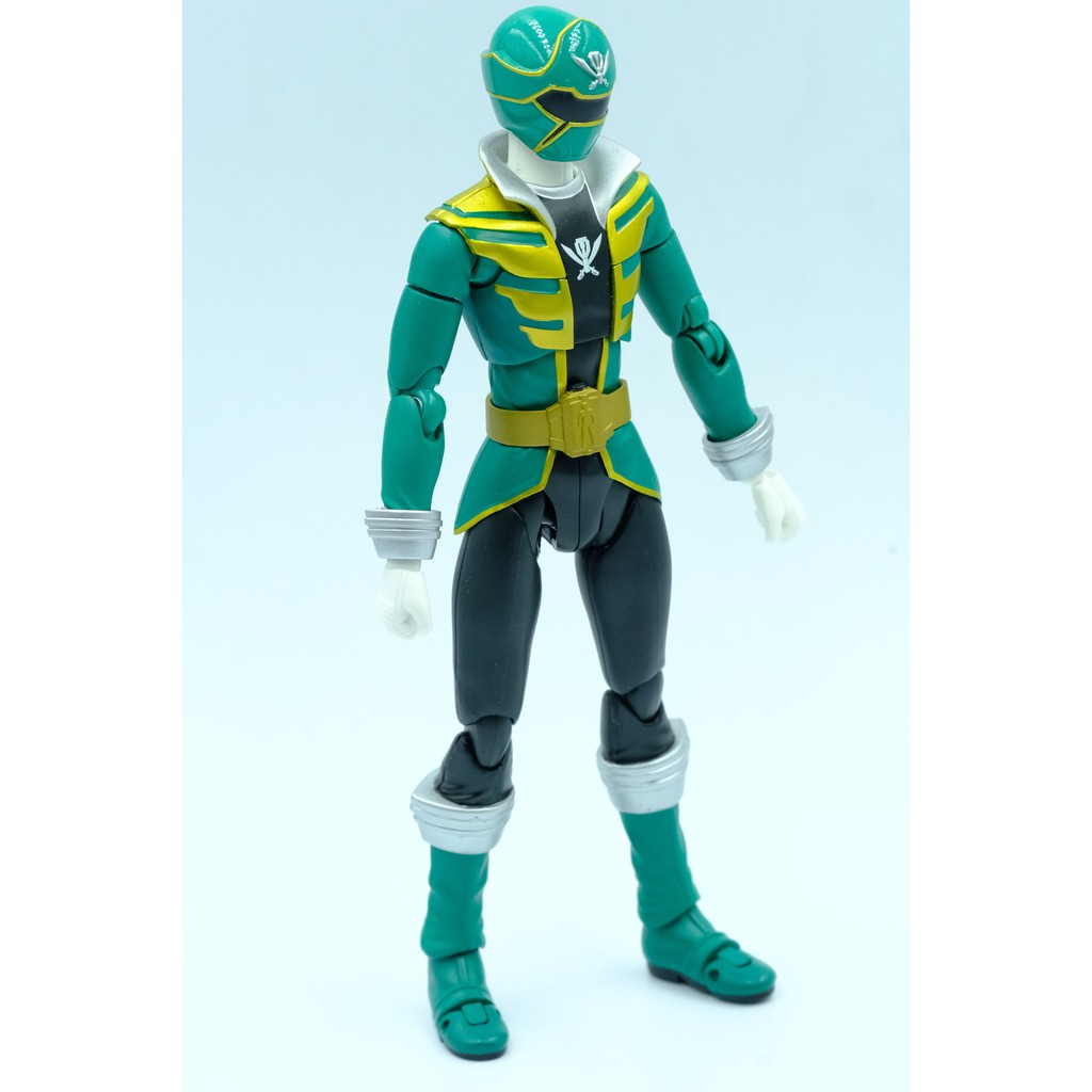 Mô hình SHF Gokai Green + Gokai Darin Chính Hãng Bandai S.H.Figuarts Kaizoku Sentai Gokaiger Siêu nhân xanh