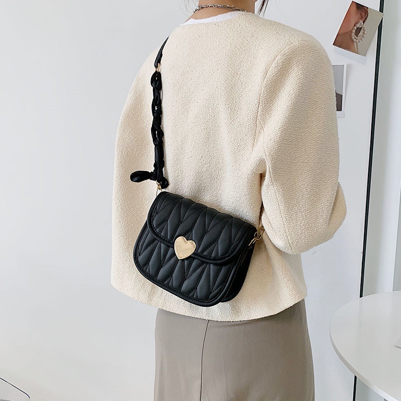 Túi Đeo Chéo Thời Trang Hàn Cho Nữ 2022