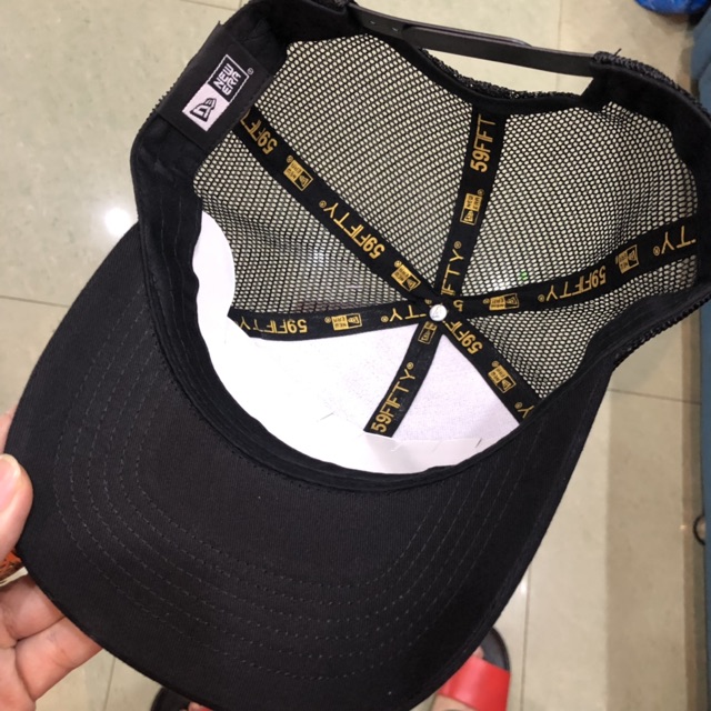 Mũ lưỡi trai Adz