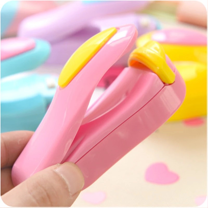Dụng Cụ Hàn Miệng Túi Thực Phẩm 2 Trong 1 Màu Sắc Ngẫu Nhiên