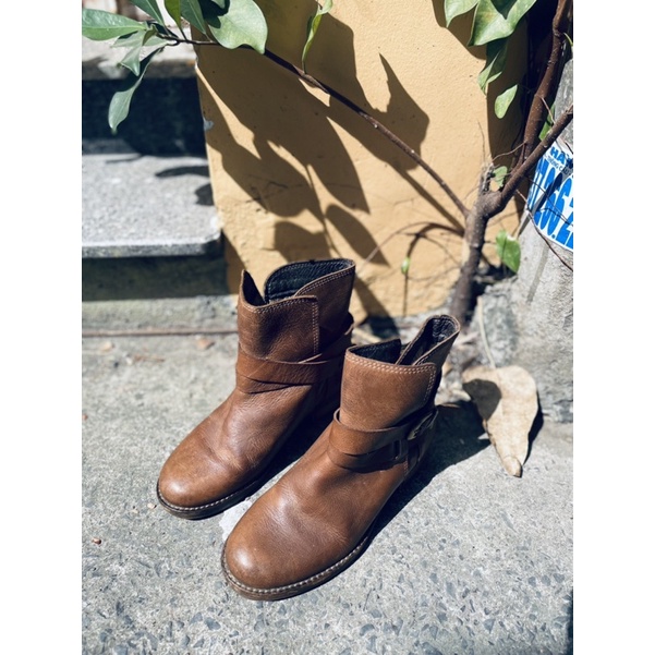 SALE-2 em Boot si da bò cực bụi
