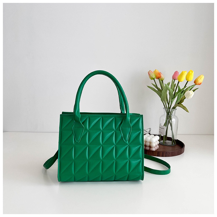 Túi Đeo Vai Hình Vuông Cỡ Lớn In Nổi Họa Tiết Kẻ Sọc Kiểu Hàn Quốc Thời Trang Mùa Xuân 2022