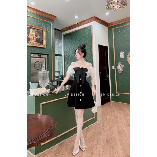 Váy trễ vai đen trắng