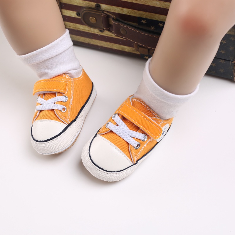 Giày Vải Canvas Đế Cao Su Chống Trượt Cho Bé Tập Đi