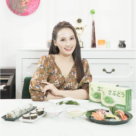 Rong nho tách nước sabudo và green food gói 20g tặng kèm sốt mè rang | BigBuy360 - bigbuy360.vn
