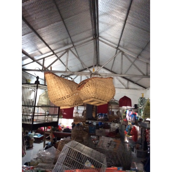 Giỏ xách gà làn xách gà mây tặng áo gà