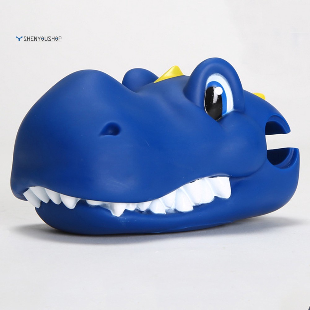 Phụ kiện trang trí xe scooter hình cá sấu vui nhộn