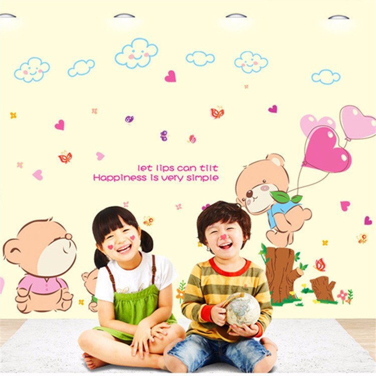 Tranh đề can trang trí dán tường tình yêu gia đình gấu và bóng bay hình trái tim, hình sticker decal dán tường cho bé