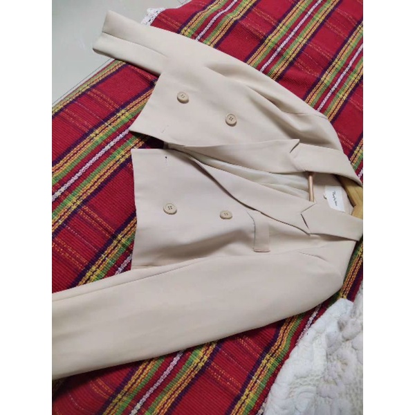 Áo vest dáng ngắn